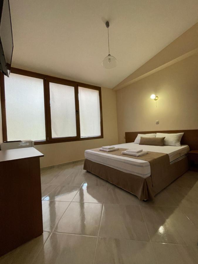 Helios Hotel Stavros  Esterno foto