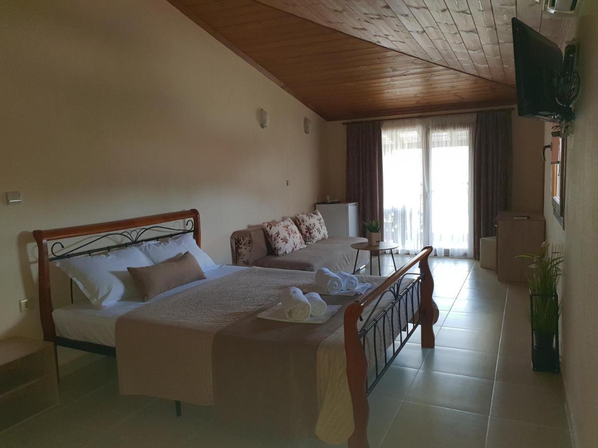 Helios Hotel Stavros  Esterno foto